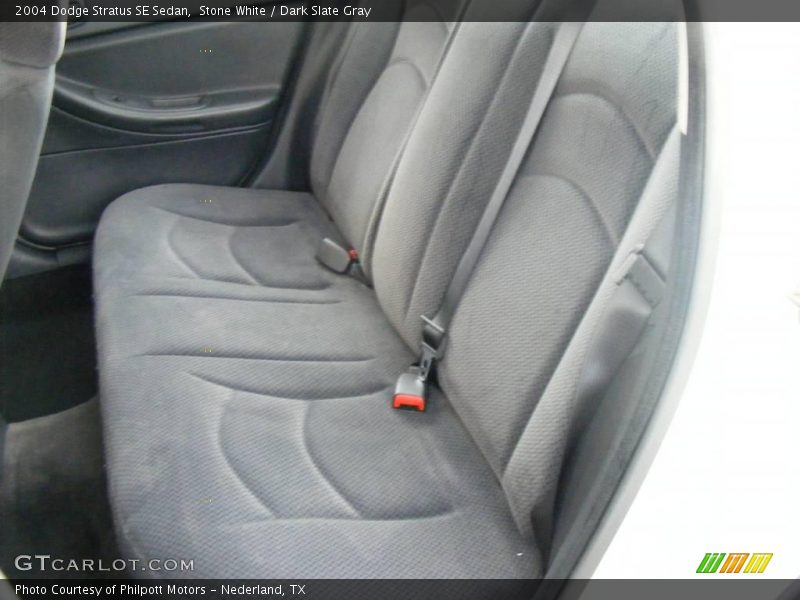 Stone White / Dark Slate Gray 2004 Dodge Stratus SE Sedan