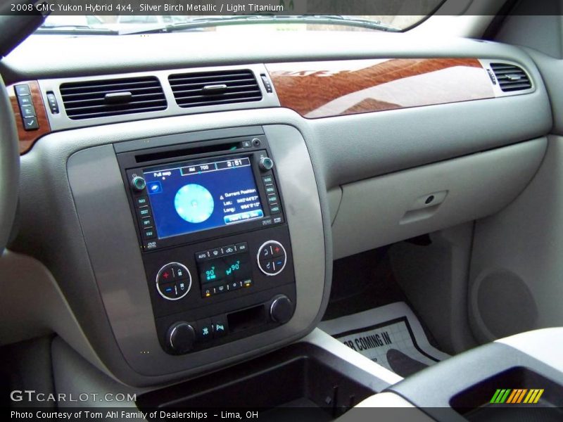 Silver Birch Metallic / Light Titanium 2008 GMC Yukon Hybrid 4x4