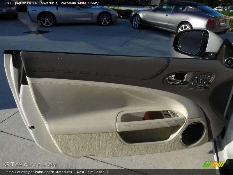 Porcelain White / Ivory 2010 Jaguar XK XK Convertible