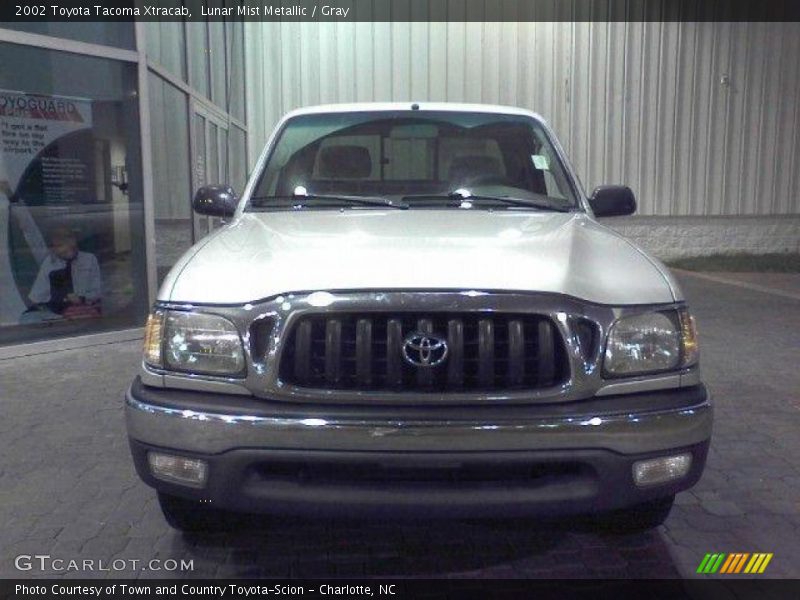 Lunar Mist Metallic / Gray 2002 Toyota Tacoma Xtracab