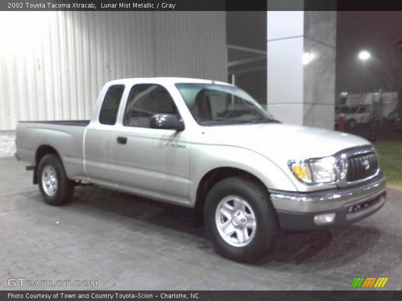 Lunar Mist Metallic / Gray 2002 Toyota Tacoma Xtracab
