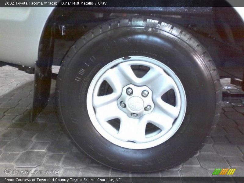 Lunar Mist Metallic / Gray 2002 Toyota Tacoma Xtracab