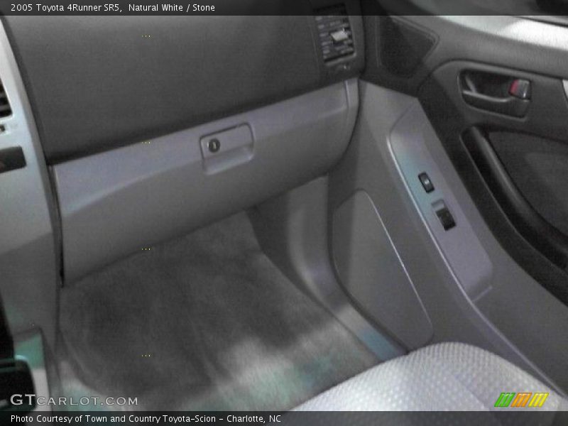 Natural White / Stone 2005 Toyota 4Runner SR5