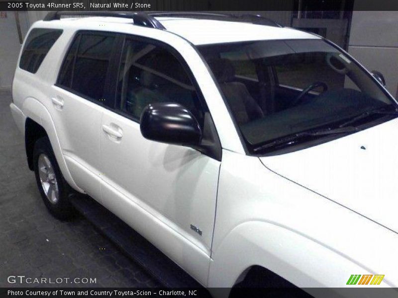 Natural White / Stone 2005 Toyota 4Runner SR5