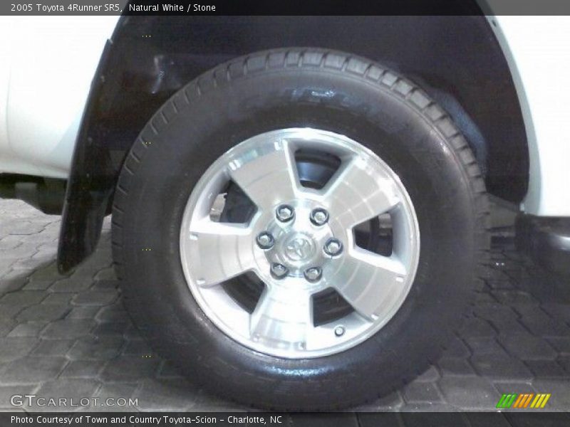 Natural White / Stone 2005 Toyota 4Runner SR5