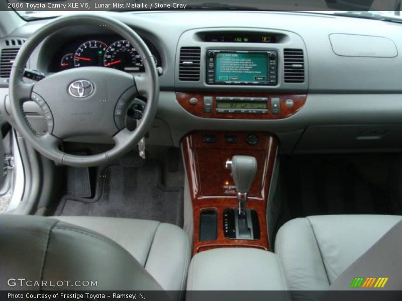 Lunar Mist Metallic / Stone Gray 2006 Toyota Camry XLE V6