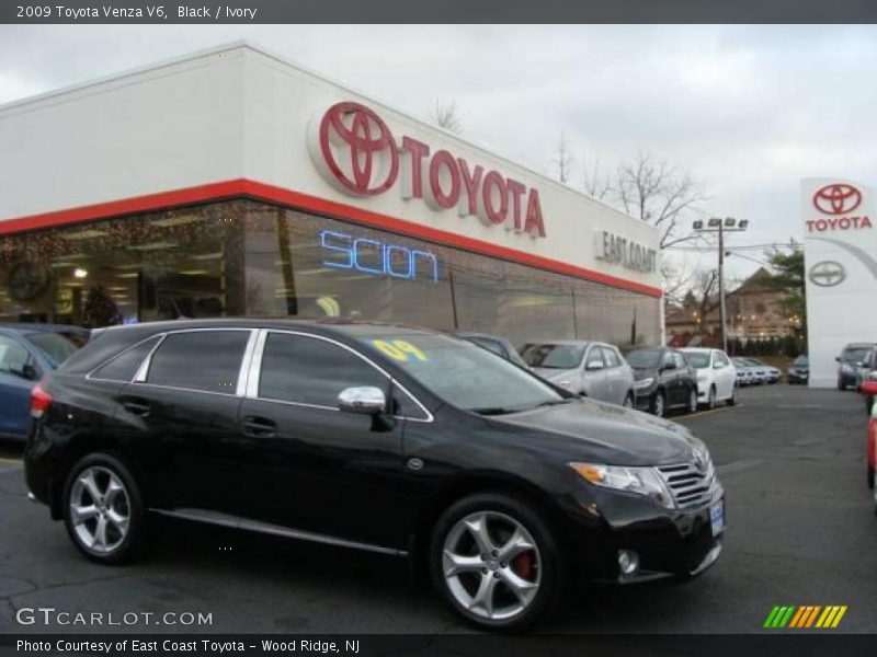 Black / Ivory 2009 Toyota Venza V6