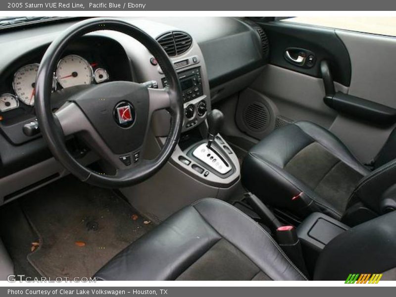 Pacific Blue / Ebony 2005 Saturn VUE Red Line