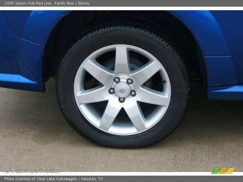 Pacific Blue / Ebony 2005 Saturn VUE Red Line