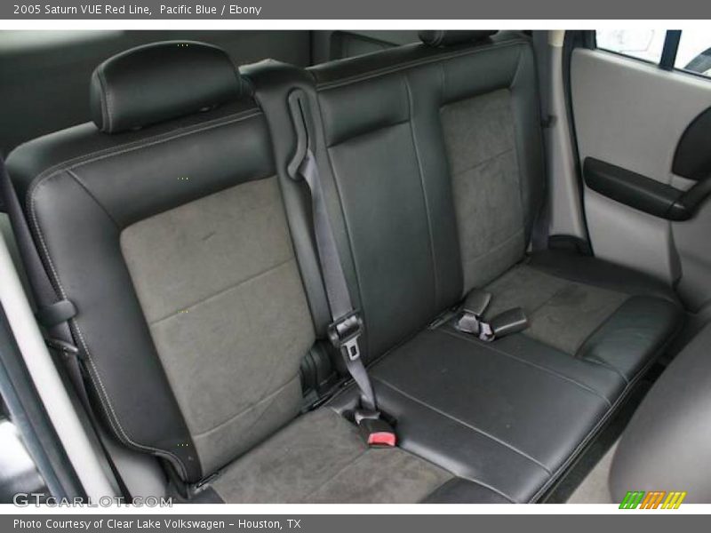 Pacific Blue / Ebony 2005 Saturn VUE Red Line