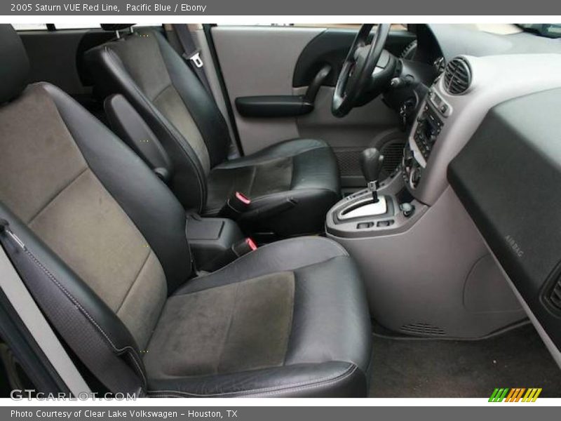 Pacific Blue / Ebony 2005 Saturn VUE Red Line