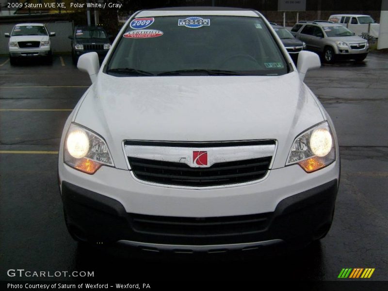 Polar White / Gray 2009 Saturn VUE XE