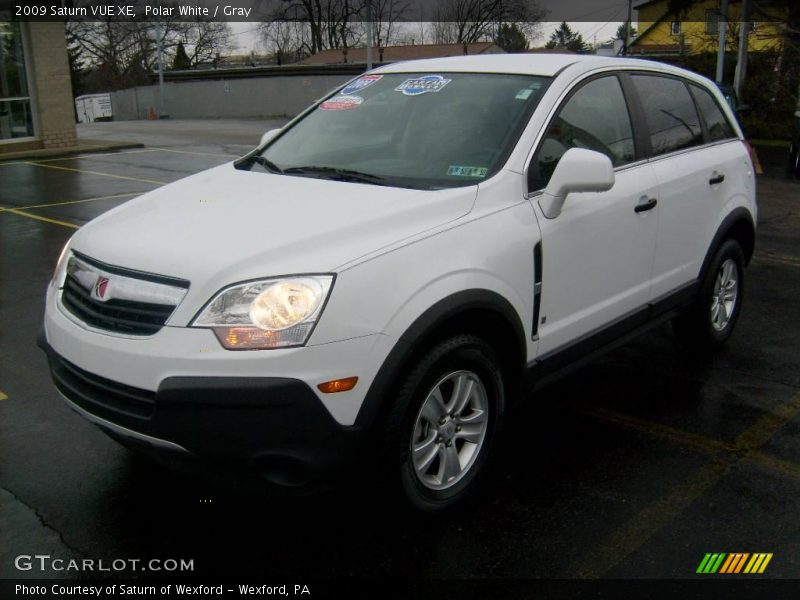 Polar White / Gray 2009 Saturn VUE XE