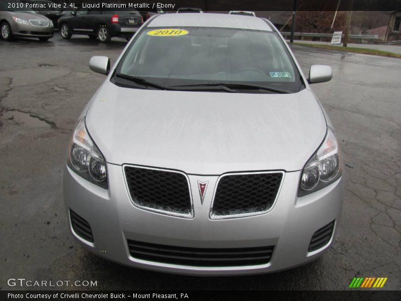 Liquid Platinum Metallic / Ebony 2010 Pontiac Vibe 2.4L