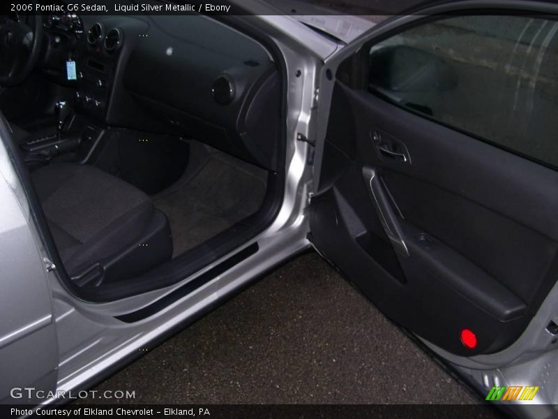 Liquid Silver Metallic / Ebony 2006 Pontiac G6 Sedan