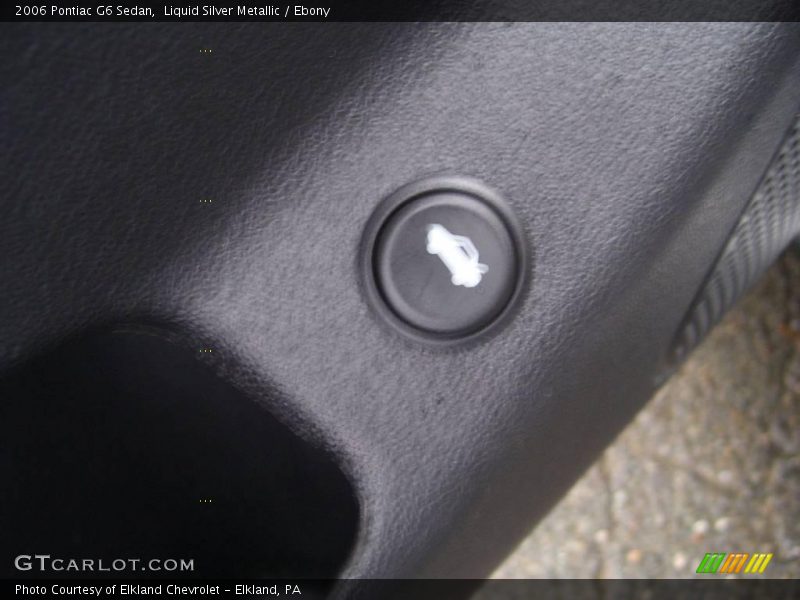 Liquid Silver Metallic / Ebony 2006 Pontiac G6 Sedan