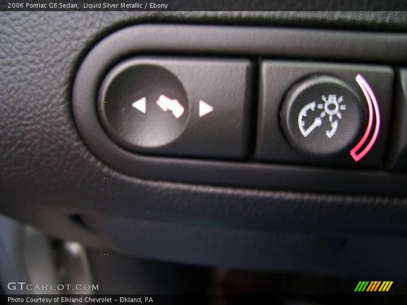 Liquid Silver Metallic / Ebony 2006 Pontiac G6 Sedan