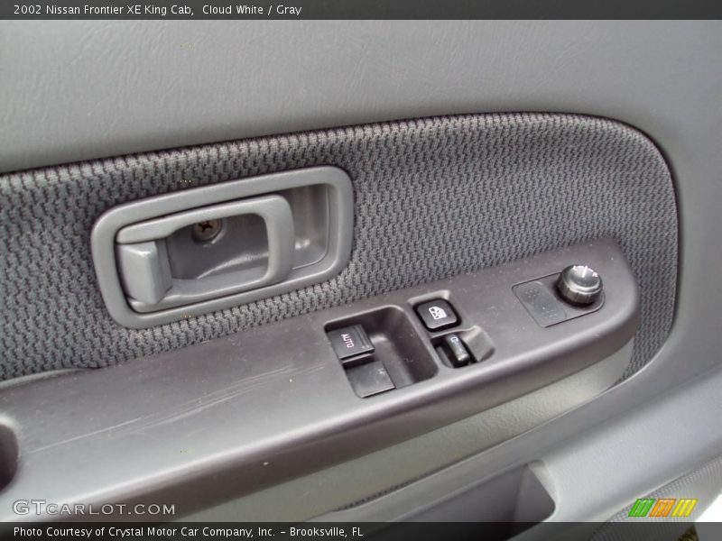 Cloud White / Gray 2002 Nissan Frontier XE King Cab