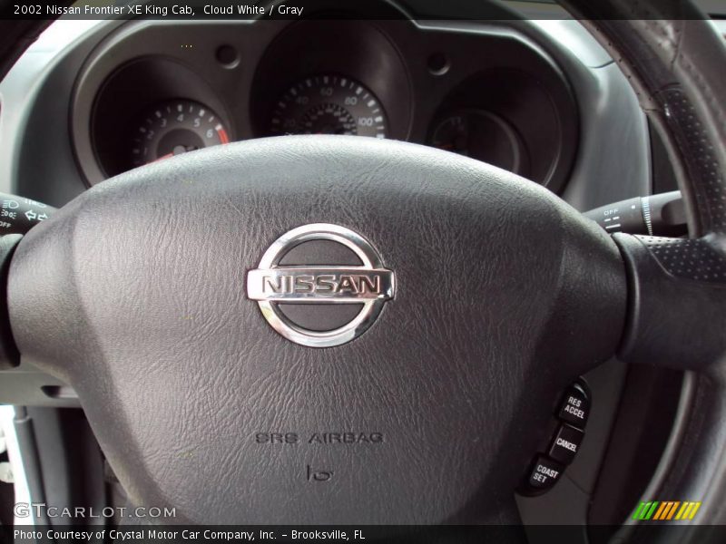 Cloud White / Gray 2002 Nissan Frontier XE King Cab