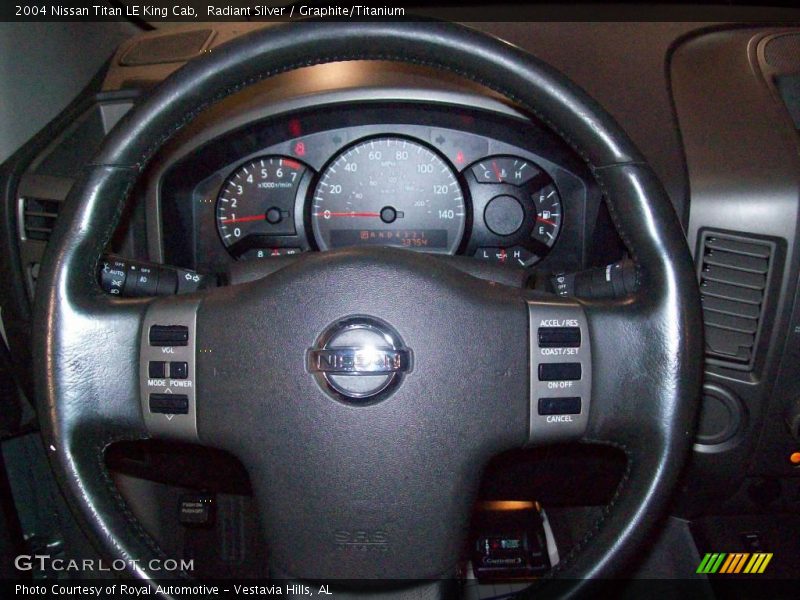 Radiant Silver / Graphite/Titanium 2004 Nissan Titan LE King Cab