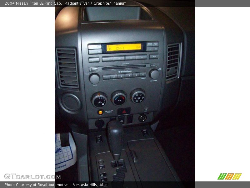 Radiant Silver / Graphite/Titanium 2004 Nissan Titan LE King Cab