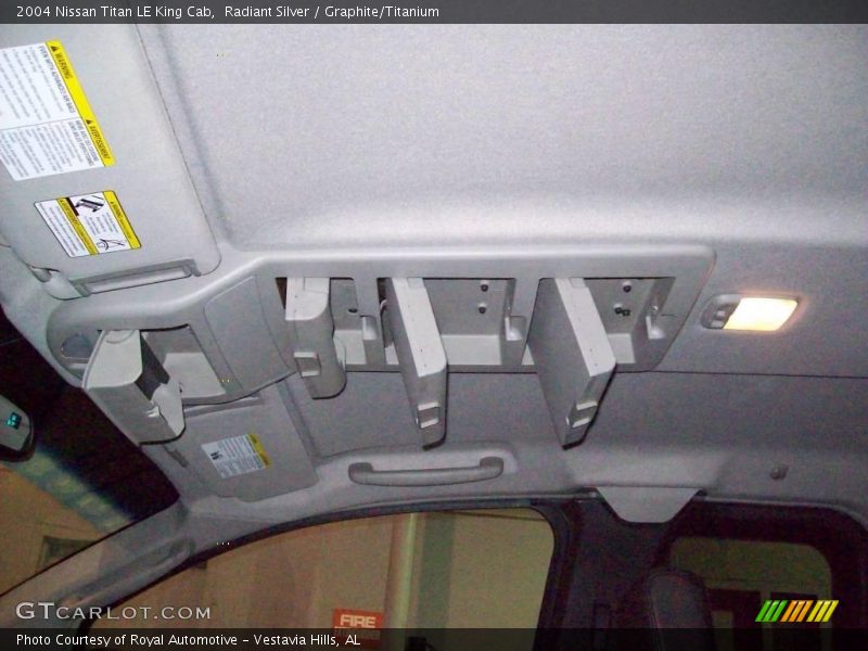 Radiant Silver / Graphite/Titanium 2004 Nissan Titan LE King Cab