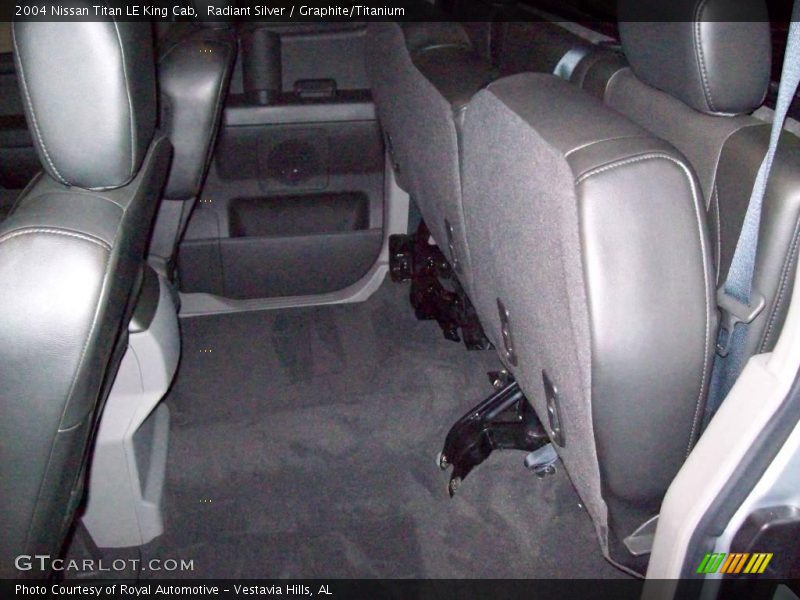 Radiant Silver / Graphite/Titanium 2004 Nissan Titan LE King Cab