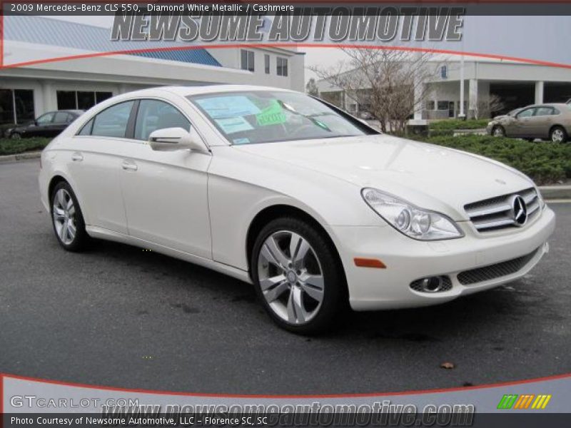 Diamond White Metallic / Cashmere 2009 Mercedes-Benz CLS 550