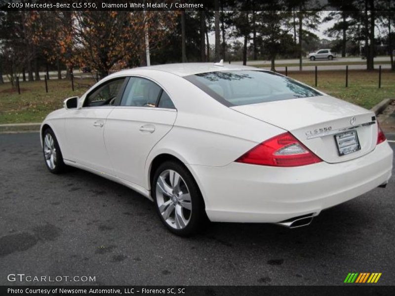 Diamond White Metallic / Cashmere 2009 Mercedes-Benz CLS 550