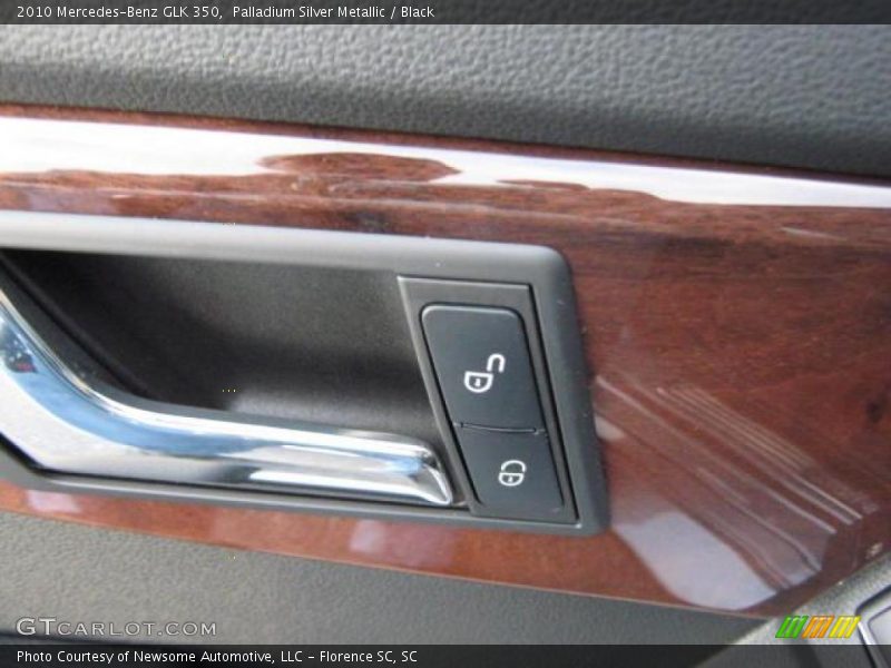 Palladium Silver Metallic / Black 2010 Mercedes-Benz GLK 350