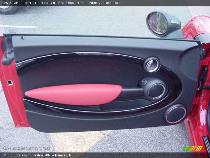Door Panel of 2010 Cooper S Hardtop