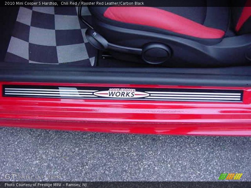 Chili Red / Rooster Red Leather/Carbon Black 2010 Mini Cooper S Hardtop
