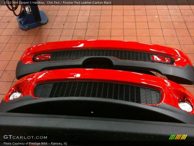 Chili Red / Rooster Red Leather/Carbon Black 2010 Mini Cooper S Hardtop