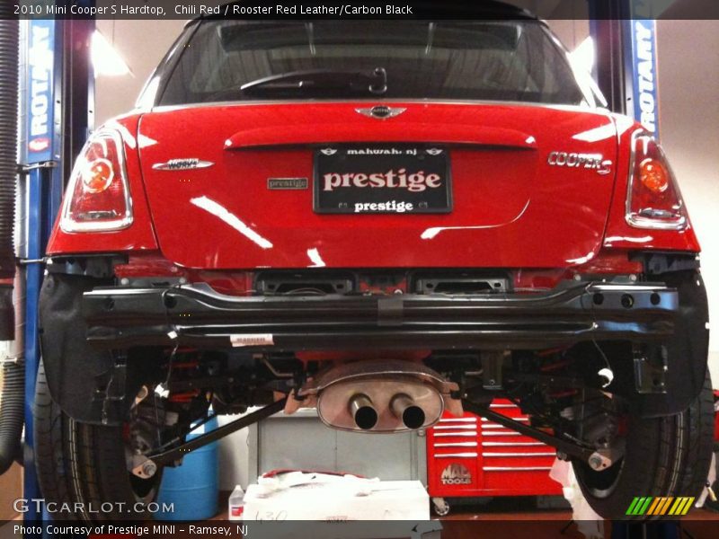 Chili Red / Rooster Red Leather/Carbon Black 2010 Mini Cooper S Hardtop