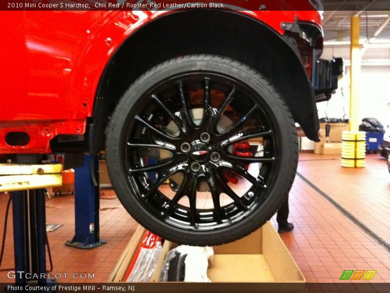 Chili Red / Rooster Red Leather/Carbon Black 2010 Mini Cooper S Hardtop
