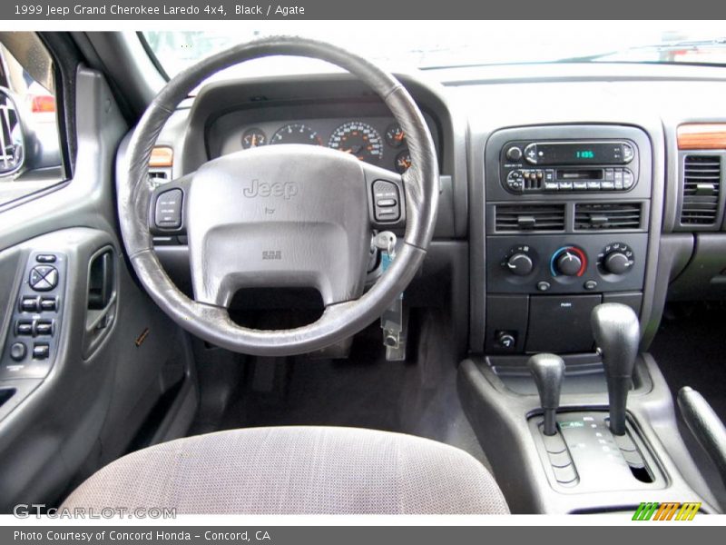 Black / Agate 1999 Jeep Grand Cherokee Laredo 4x4