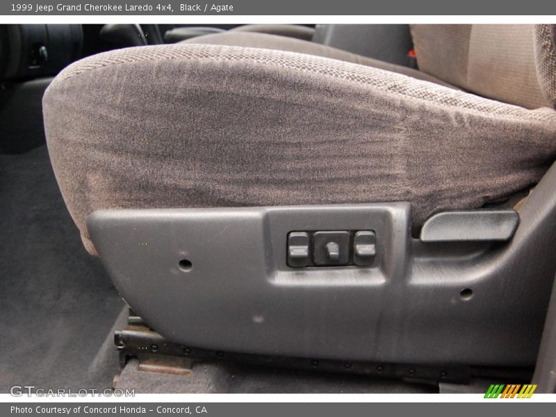 Black / Agate 1999 Jeep Grand Cherokee Laredo 4x4