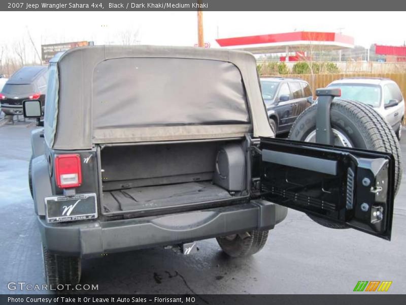 Black / Dark Khaki/Medium Khaki 2007 Jeep Wrangler Sahara 4x4