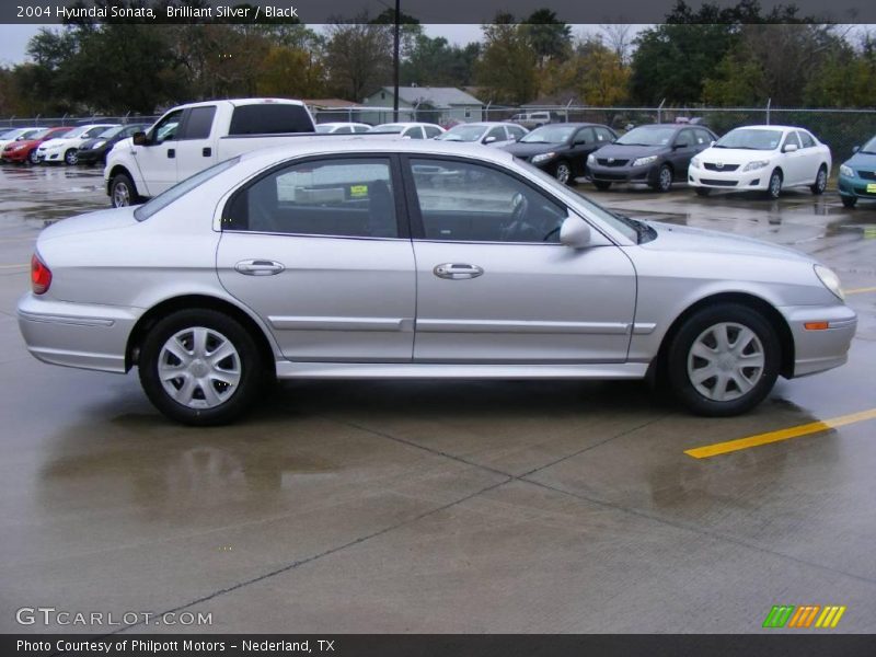 Brilliant Silver / Black 2004 Hyundai Sonata