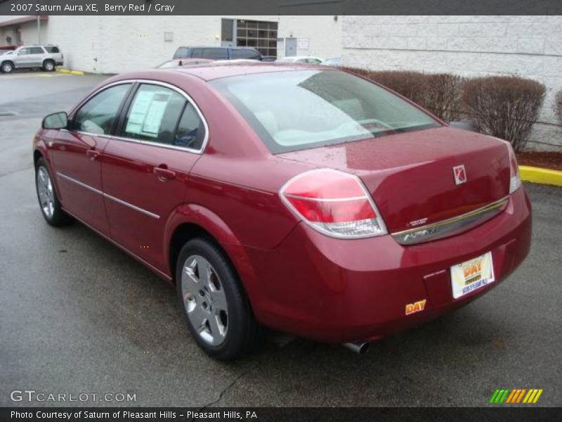 Berry Red / Gray 2007 Saturn Aura XE