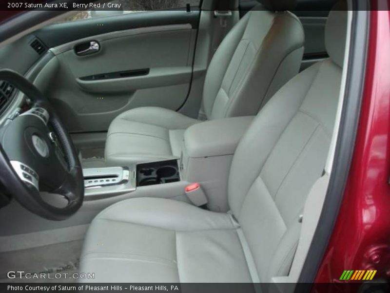 Berry Red / Gray 2007 Saturn Aura XE