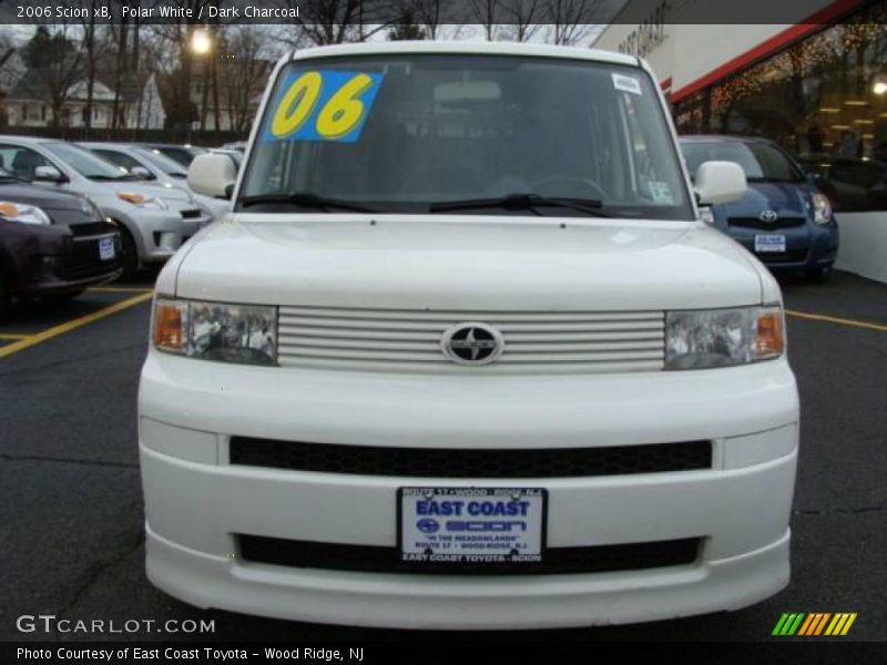 Polar White / Dark Charcoal 2006 Scion xB
