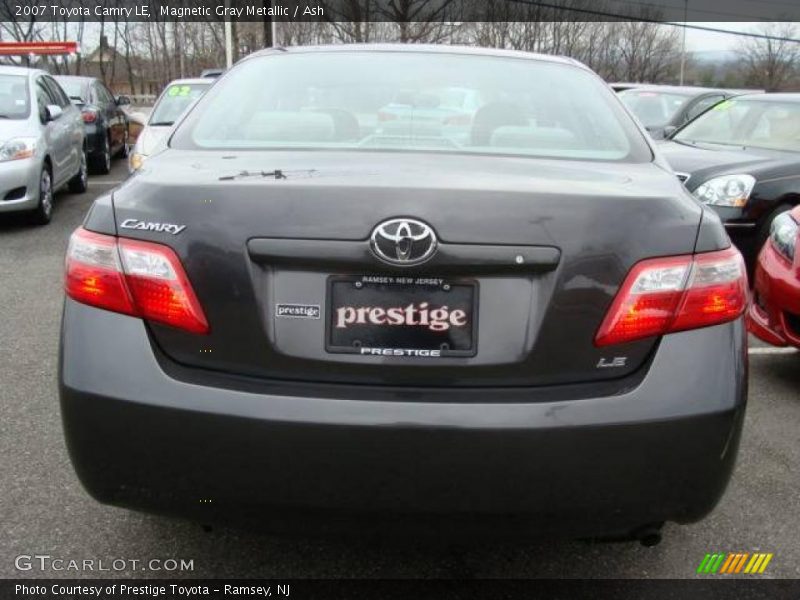 Magnetic Gray Metallic / Ash 2007 Toyota Camry LE