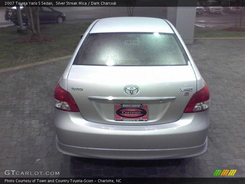 Silver Streak Mica / Dark Charcoal 2007 Toyota Yaris S Sedan