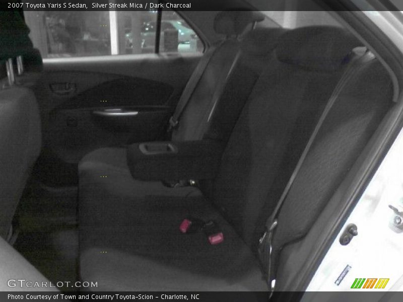 Silver Streak Mica / Dark Charcoal 2007 Toyota Yaris S Sedan