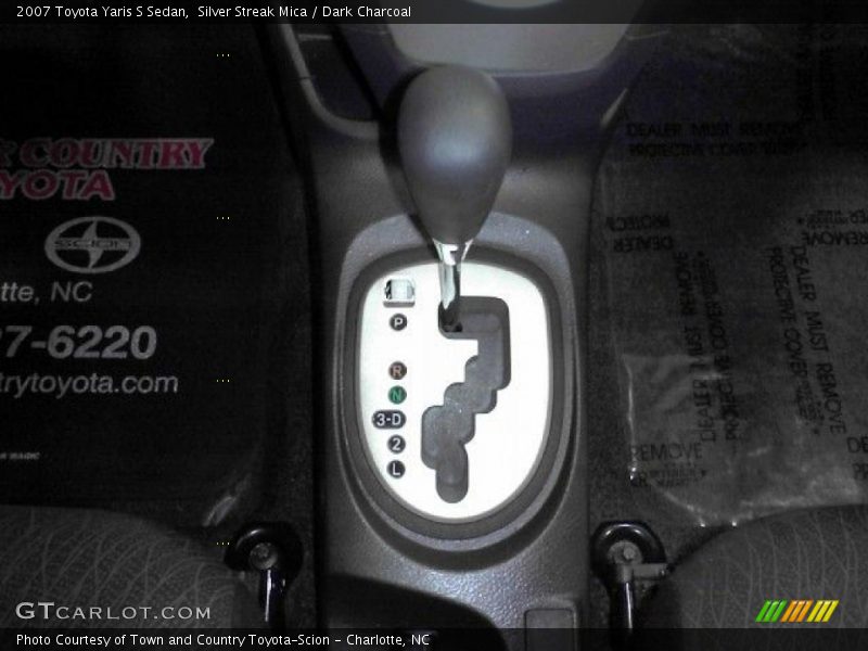 Silver Streak Mica / Dark Charcoal 2007 Toyota Yaris S Sedan