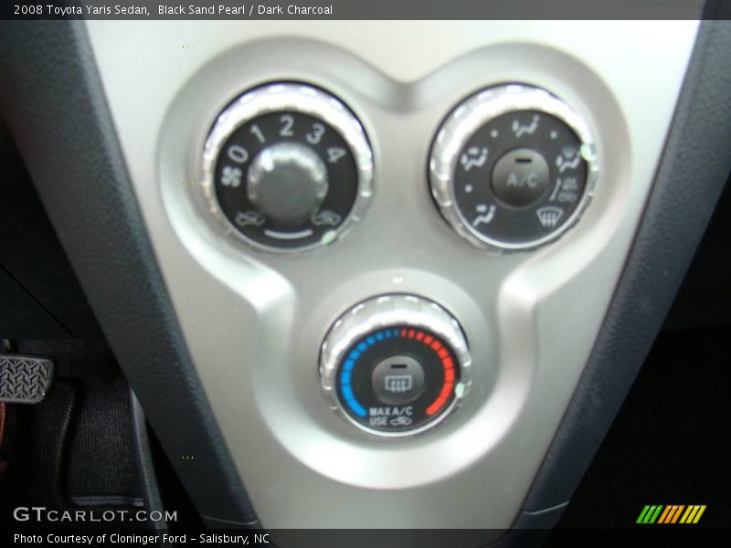 Black Sand Pearl / Dark Charcoal 2008 Toyota Yaris Sedan