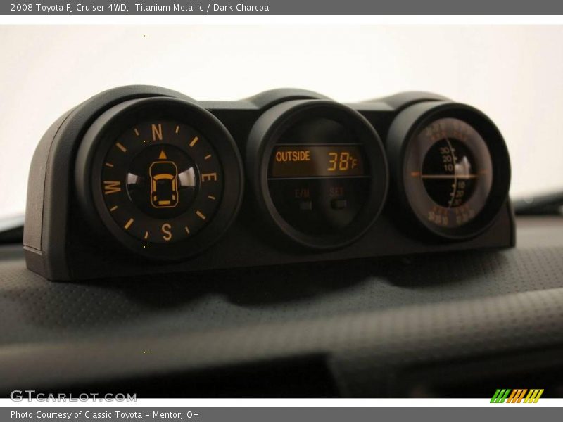 Titanium Metallic / Dark Charcoal 2008 Toyota FJ Cruiser 4WD