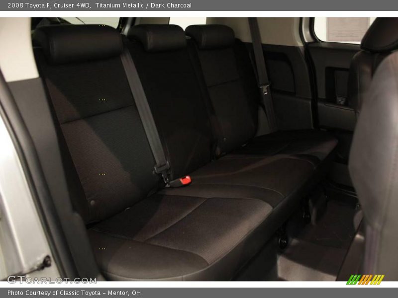 Titanium Metallic / Dark Charcoal 2008 Toyota FJ Cruiser 4WD