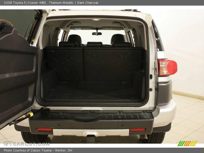 Titanium Metallic / Dark Charcoal 2008 Toyota FJ Cruiser 4WD
